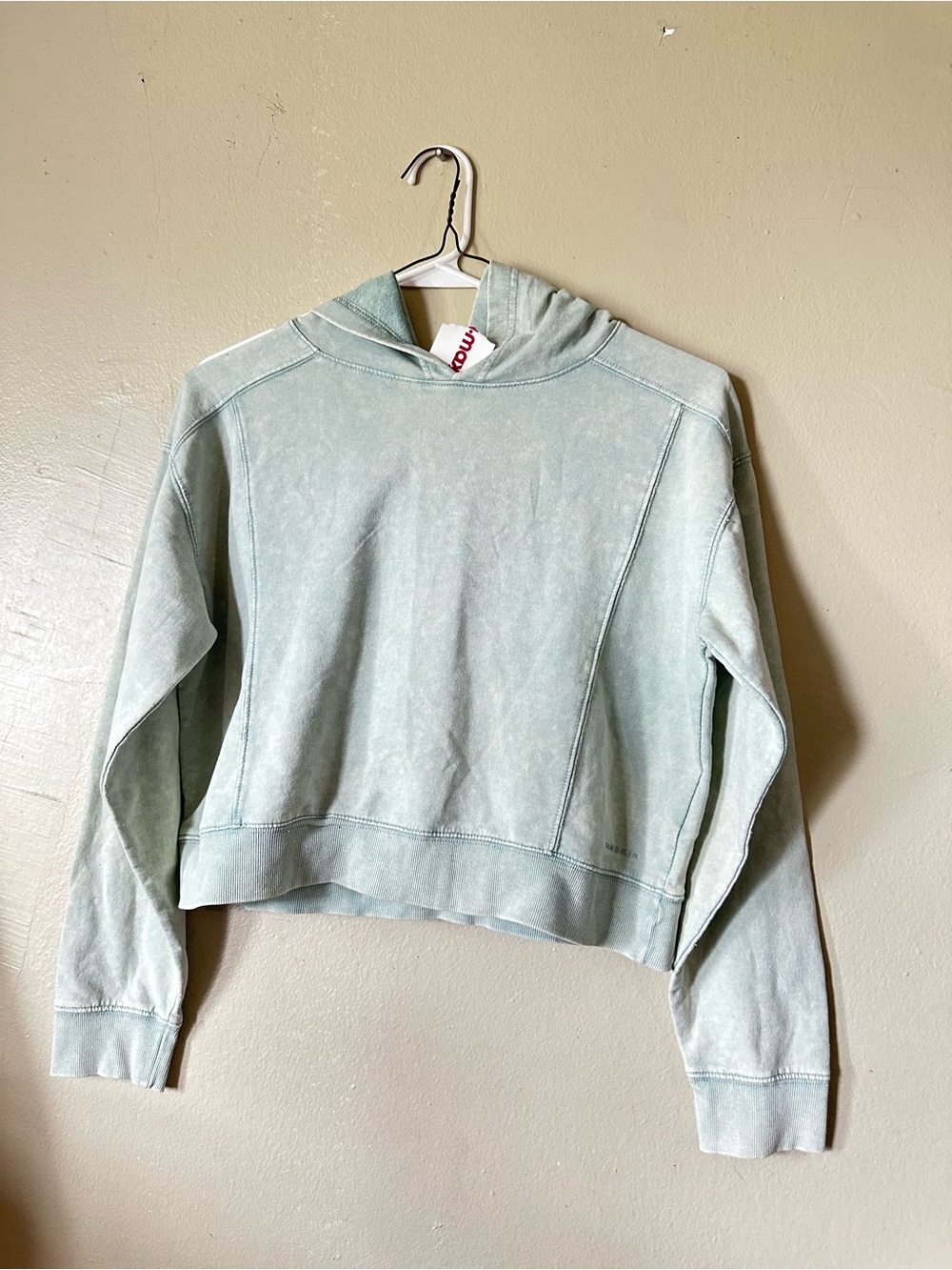 Danskin Washed Light Mint Hoodie Sweatshirt size Medium cropped lounge wear